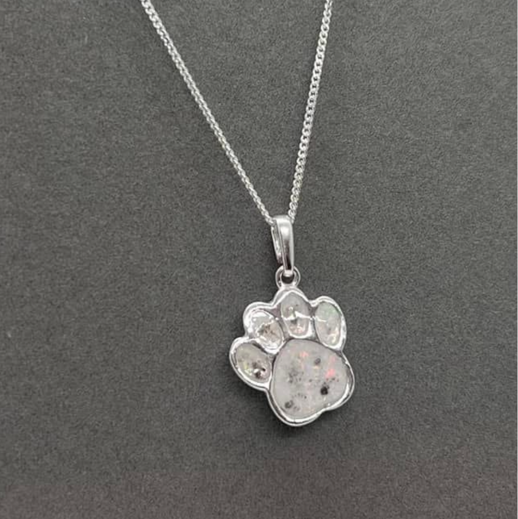 paw print necklace