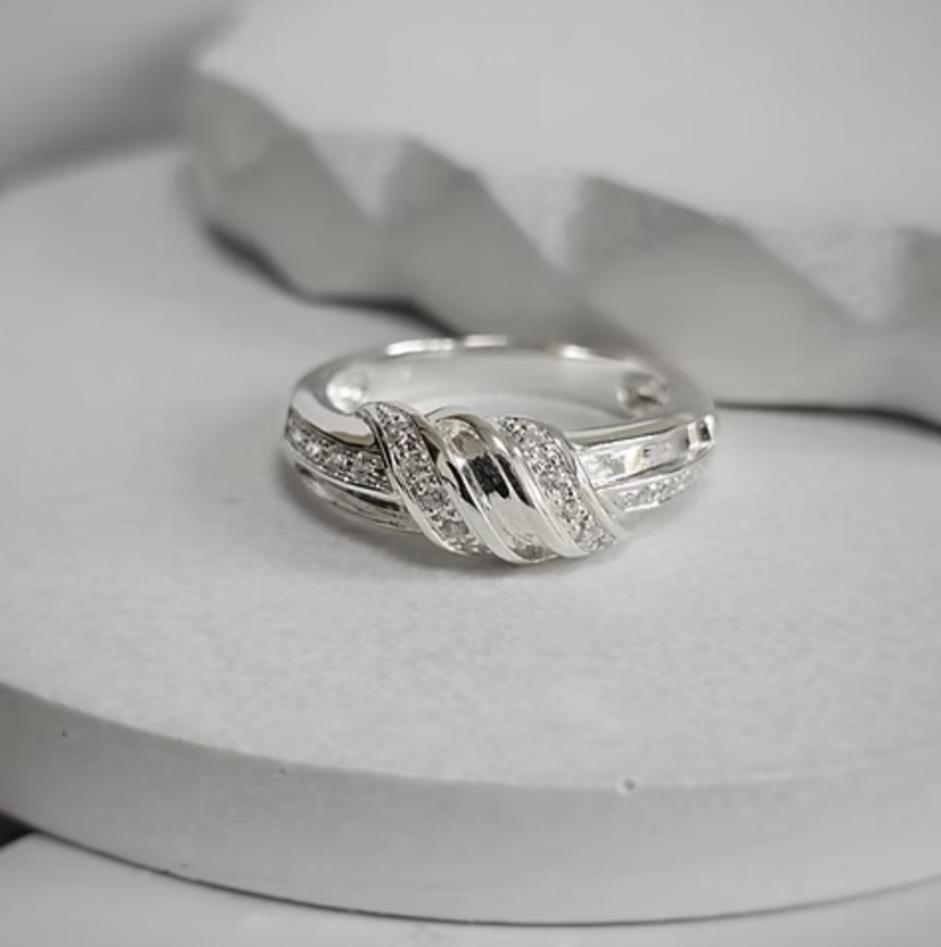 Triple Knot cz ring