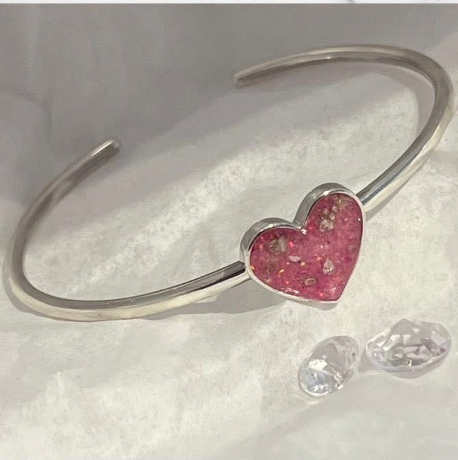 solid heart bangle