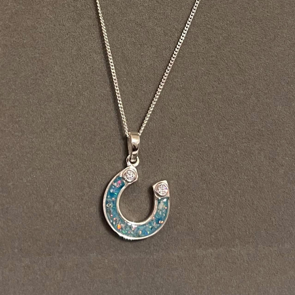 Horseshoe Necklace