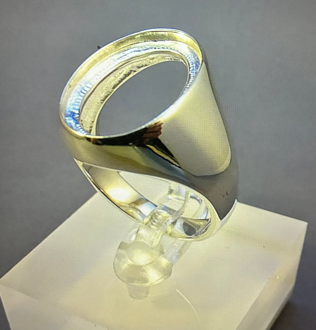 Men’s signet ring 18x13 stone