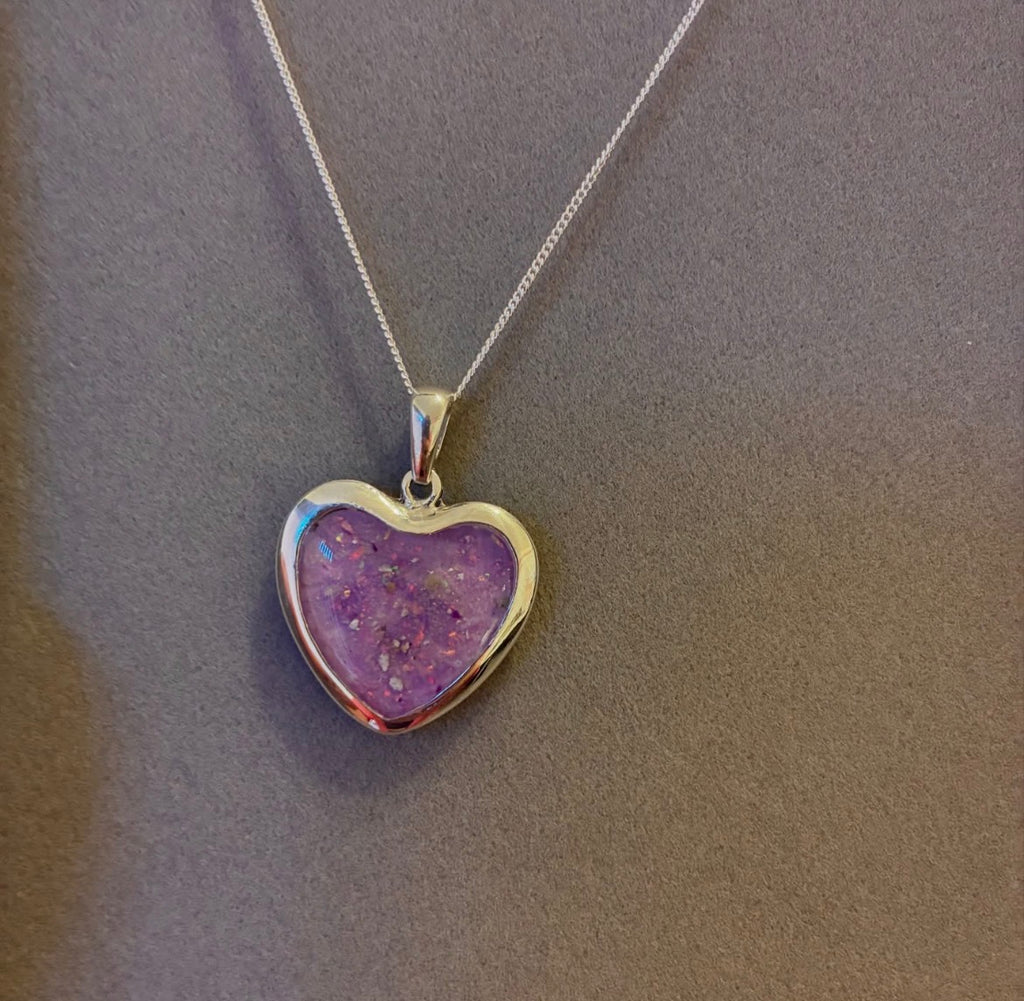 Chunky heart pendant